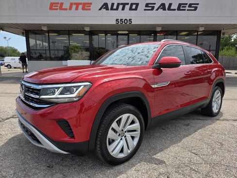 Used 2020 Volkswagen Atlas Cross Sport SEL image 1