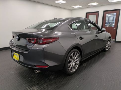 Used 2021 MAZDA MAZDA3 s image 4