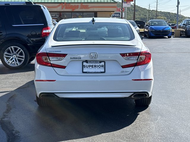 Used 2022 Honda Accord Sport image 4
