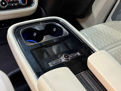 Used 2021 Lincoln Navigator Black Label image 46