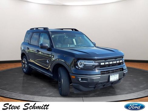 Used 2024 Ford Bronco Sport Outer Banks w/ Tech Package AWD/4WD image 30