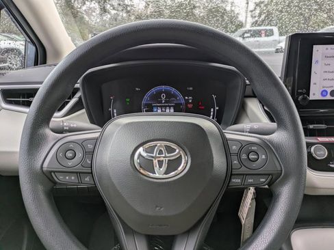 New 2026 Toyota Corolla LE image 18