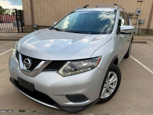 Used 2016 Nissan Rogue SV w/ SV Premium Package FWD image 1