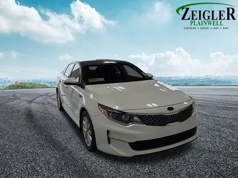 Used 2016 Kia Optima EX FWD image 16