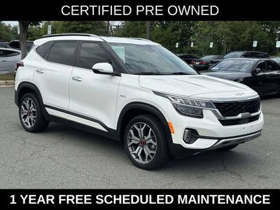Used 2023 Kia Seltos SX w/ SX Sunroof Package