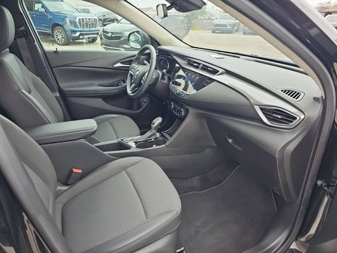 Used 2023 Buick Encore GX Select w/ Sport Touring Package FWD image 32