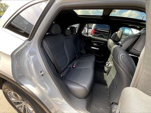 Used 2026 Mercedes-Benz GLC 300 4MATIC image 27