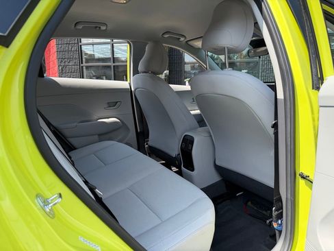 Used 2024 Hyundai Kona SEL image 38