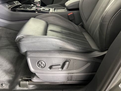 Used 2023 Audi Q5 2.0T Prestige image 18