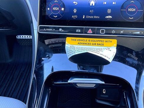 New 2026 Mercedes-Benz GLC 300 image 19