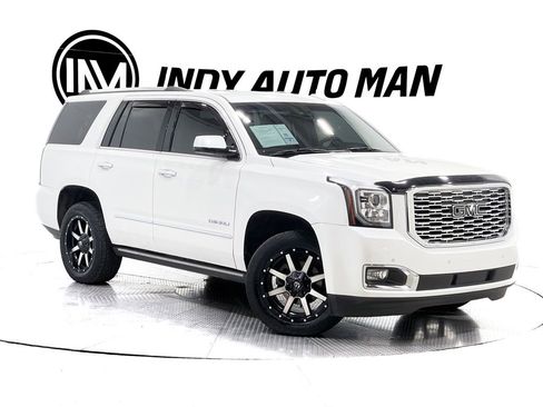 Used 2018 GMC Yukon Denali w/ Denali Ultimate Package image 2