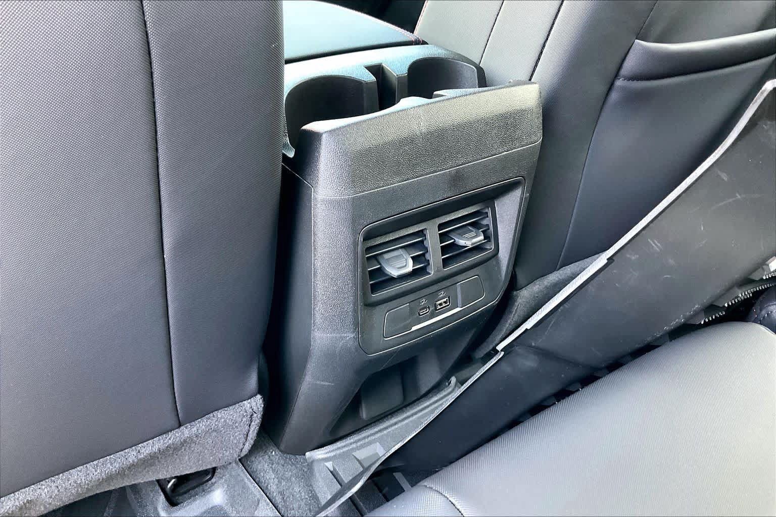 Used 2026 Chevrolet Colorado Z71 AWD/4WD image 33