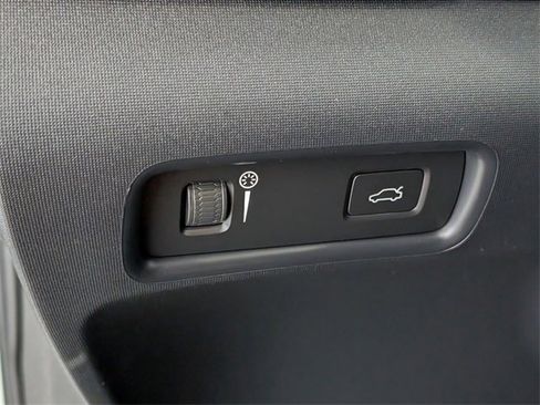 Used 2022 Polestar Polestar 2 w/ Pilot Package image 26