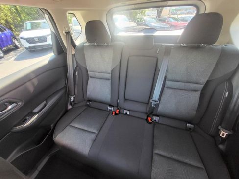 Used 2025 Nissan Rogue SV FWD image 13