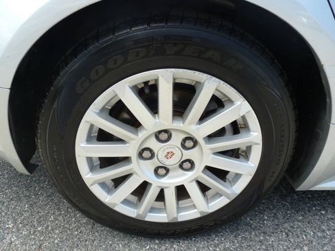 Used 2012 Cadillac CTS Sedan RWD image 16