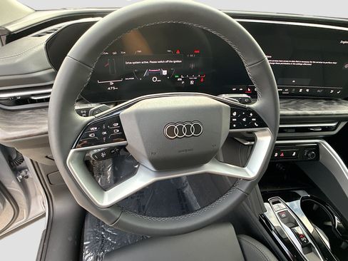 New 2025 Audi Q5 Premium Plus image 38