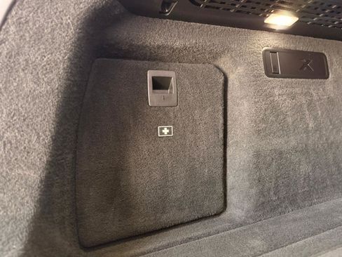 Used 2022 BMW X6 xDrive40i w/ Executive Package image 19