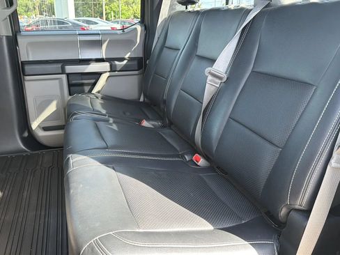 Used 2018 Ford F150 XLT w/ Equipment Group 302A Luxury AWD/4WD image 48