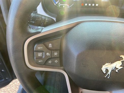 Used 2024 Ford Bronco Outer Banks image 25