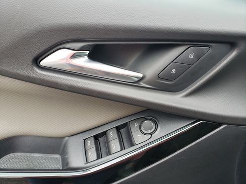 New 2026 Chevrolet Equinox LT image 14