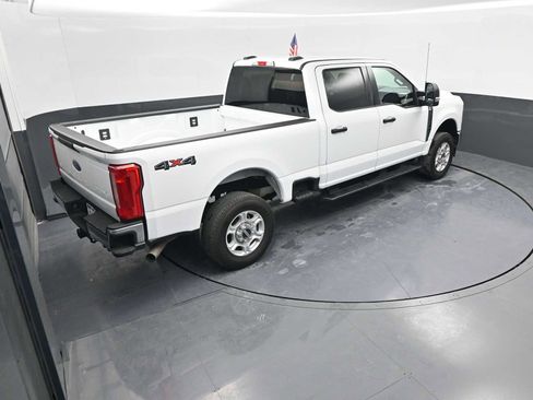 Used 2025 Ford F250 XLT image 31