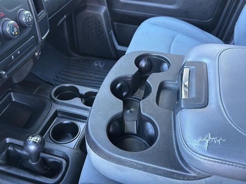 Used 2018 RAM 2500 Tradesman w/ Chrome Appearance Group image 24