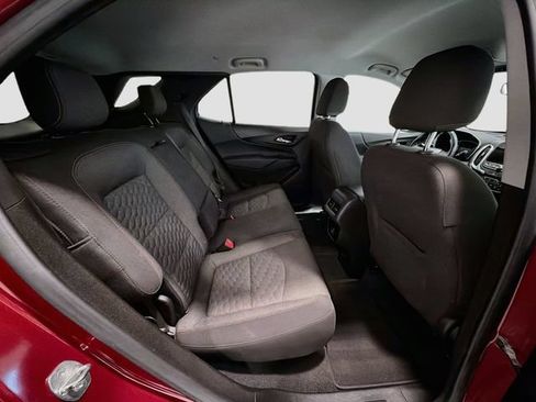 Used 2020 Chevrolet Equinox LT FWD image 24