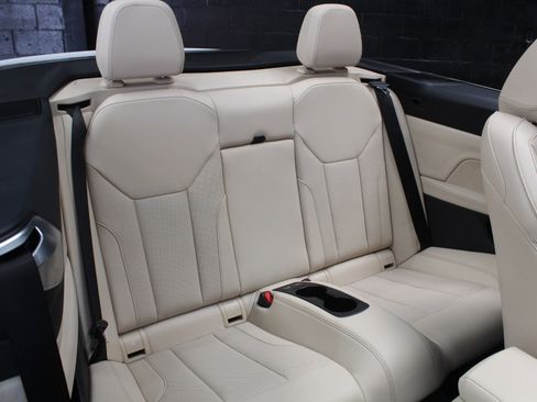 Used 2023 BMW 430i Convertible w/ Premium Package RWD image 44