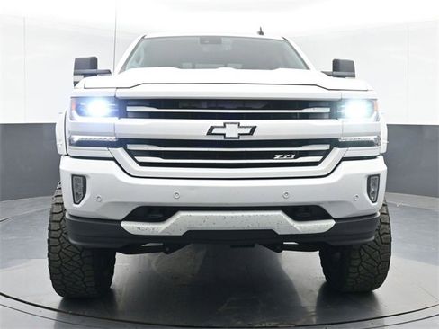 Used 2016 Chevrolet Silverado 1500 LTZ Z71 w/ LTZ Plus Package image 3