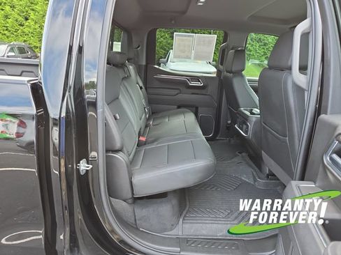 Used 2025 Chevrolet Silverado 1500 LTZ AWD/4WD image 16