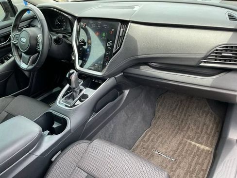 Used 2024 Subaru Outback Premium AWD/4WD image 23