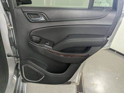 Used 2017 GMC Yukon SLE AWD/4WD image 18
