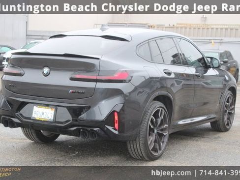 Used 2024 BMW X4 M40i w/ Premium Package image 5