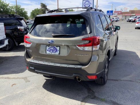 Used 2020 Subaru Forester Limited AWD/4WD image 10