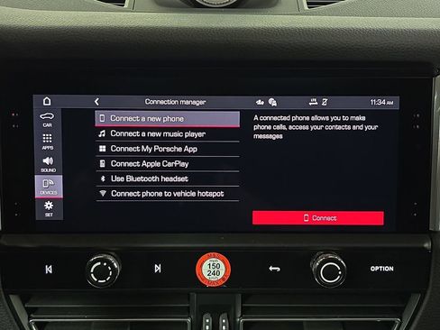 Certified 2025 Porsche Macan image 17