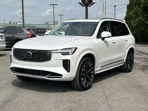 New 2026 Volvo XC90 B6 Ultra image 7