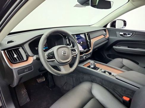 Certified 2023 Volvo XC60 B5 Plus w/ Climate Package image 16