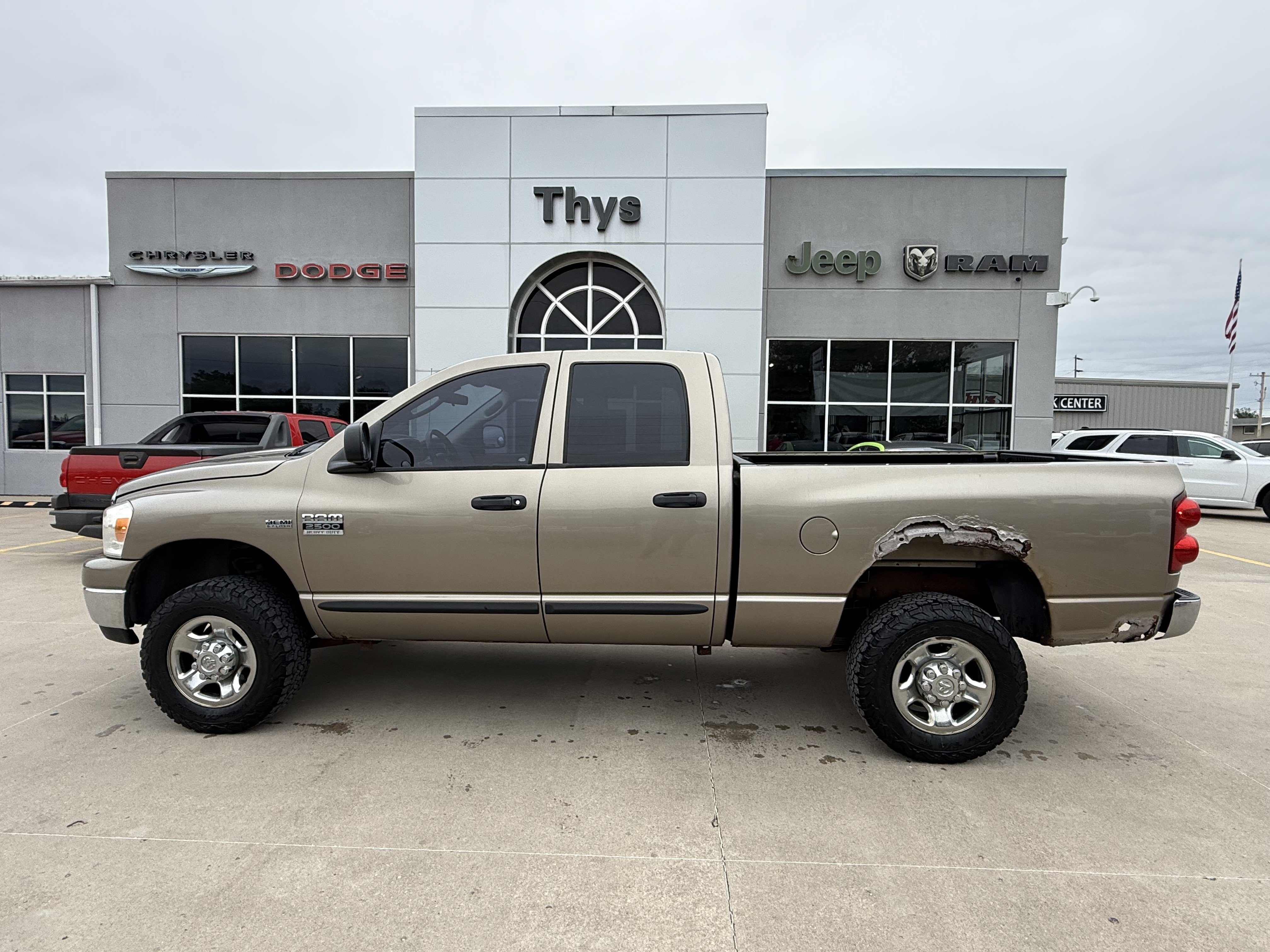 Used 2007 Dodge Ram 2500 Truck SLT AWD/4WD image 15