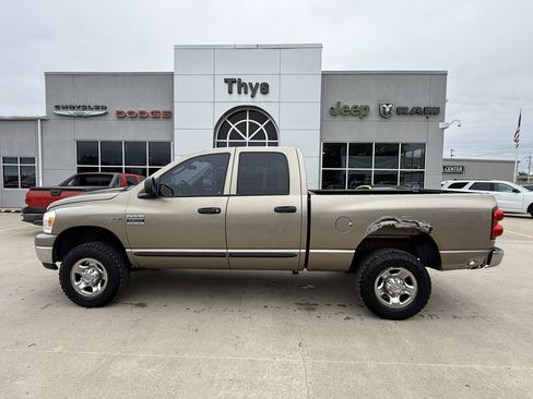 Used 2007 Dodge Ram 2500 Truck SLT AWD/4WD image 15