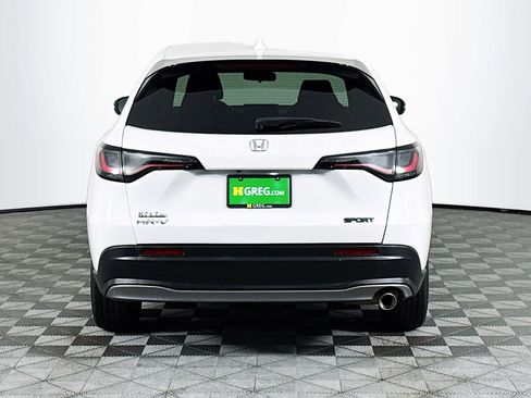Used 2024 Honda HR-V Sport image 8