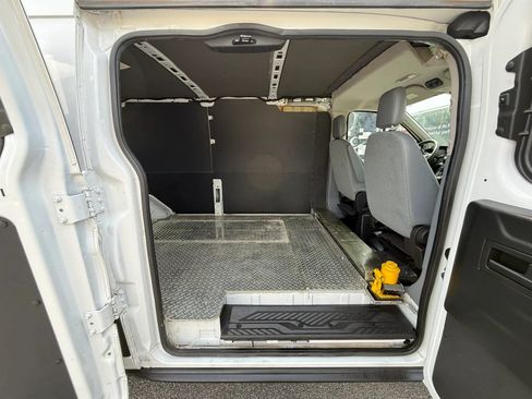 Used 2019 Ford Transit 250 148 Low Roof RWD image 33