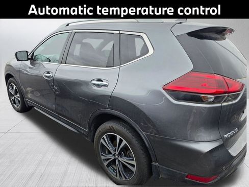 Used 2019 Nissan Rogue SV w/ Premium Package AWD/4WD image 6