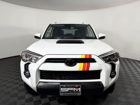 Used 2023 Toyota 4Runner TRD Off-Road Premium w/ Moonroof Package AWD/4WD image 4