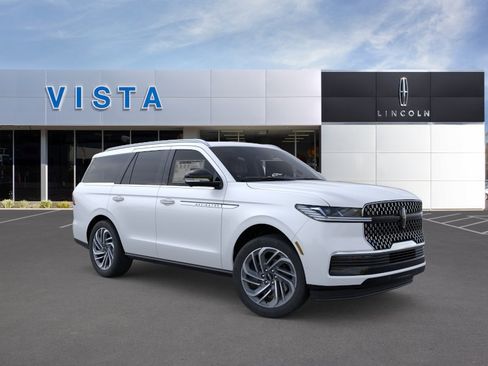 New 2026 Lincoln Navigator Reserve AWD/4WD image 7