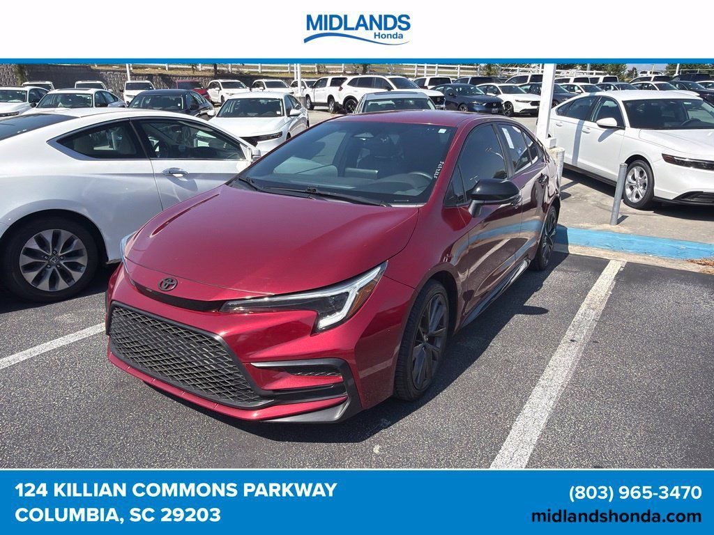 Used 2023 Toyota Corolla SE FWD image 1