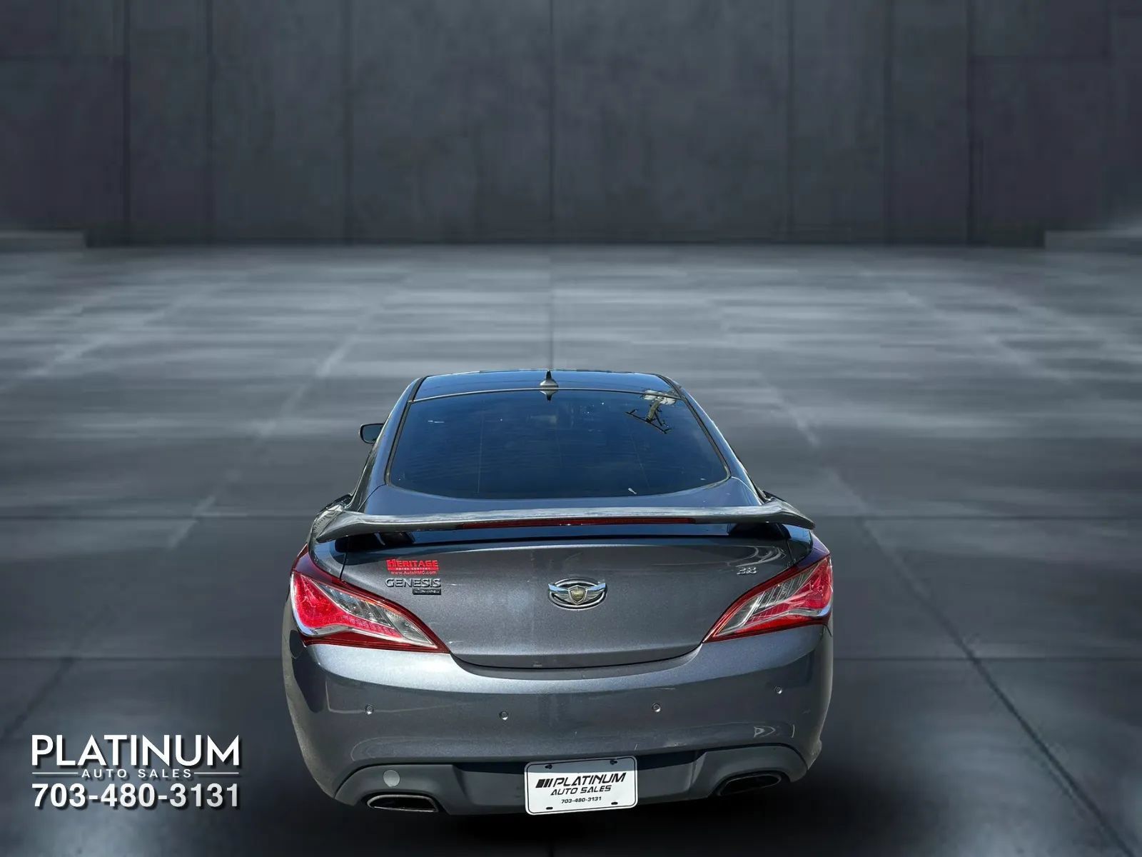 Used 2015 Hyundai Genesis 3.8 RWD image 7