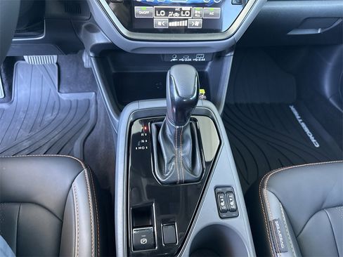 Certified 2025 Subaru Crosstrek 2.5i Limited w/ Popular Package #3A image 26