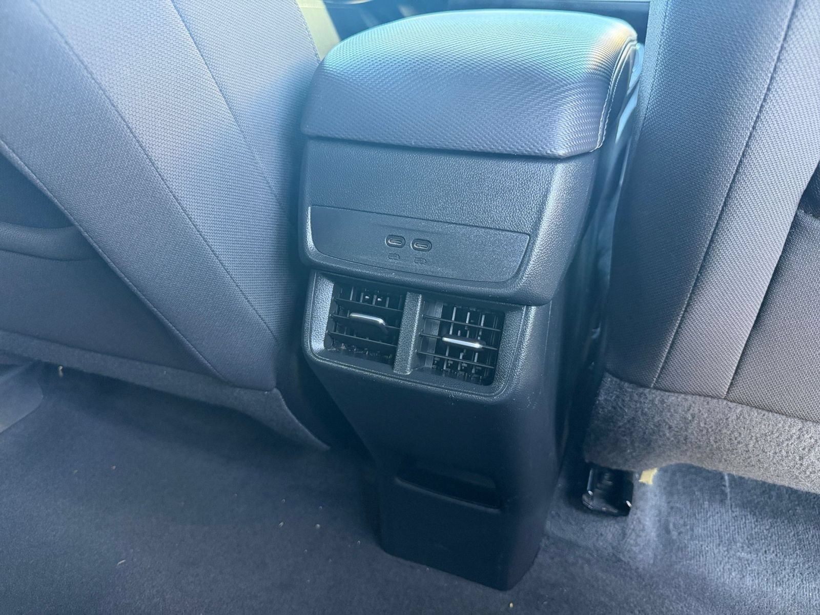 Used 2025 Chevrolet Equinox LT AWD/4WD image 21