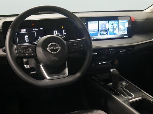 New 2026 Nissan Kicks SV w/ Cold Weather Package image 13