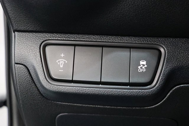 Used 2024 Kia Forte LXS FWD image 18